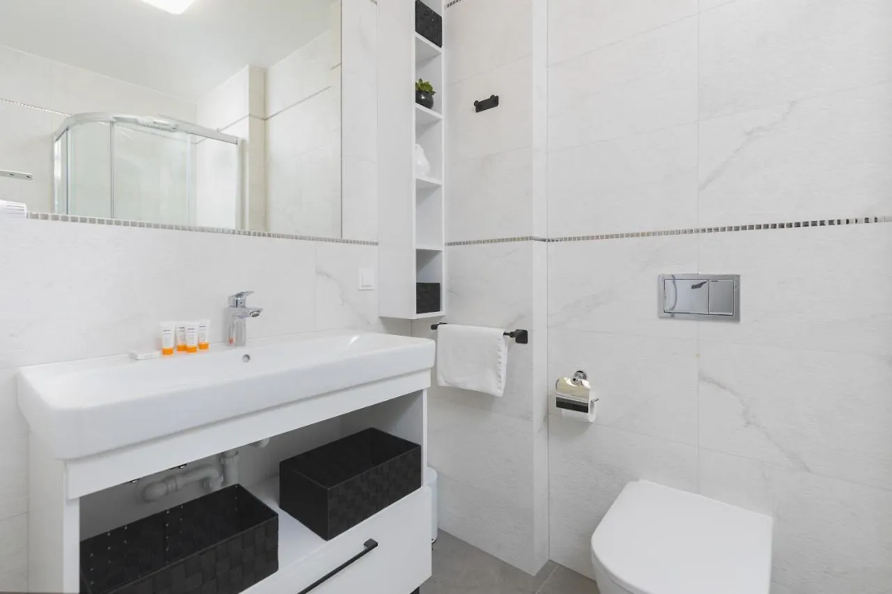 Kasprowicza Apartments Kołobrzeg by Renters